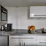 599 Suite Ecouffes - Superbe Studio à Paris